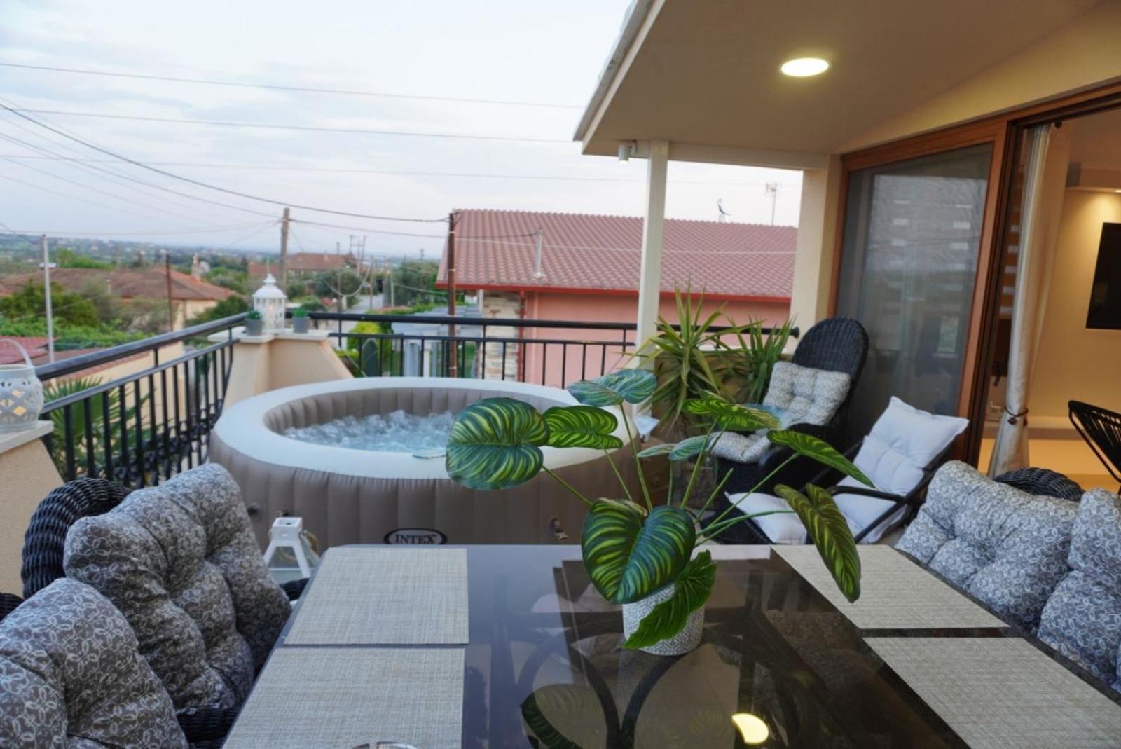 Villa Vaso With Jacuzzi Эпаноми Экстерьер фото